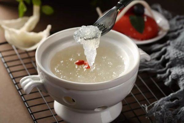 椰汁燕窝炖冰糖的做法